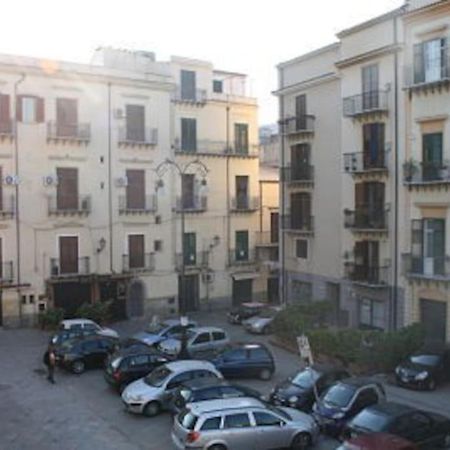 A Terrace In The Heart Of Palermo Lägenhet Exteriör bild